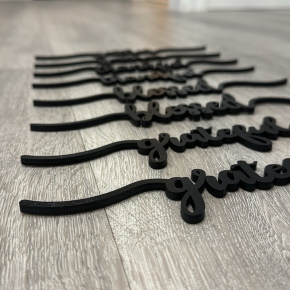 Grateful Thankful Gather Blessed Black Wood Cut Out Table Decor Script Writing - Picture 3 of 16